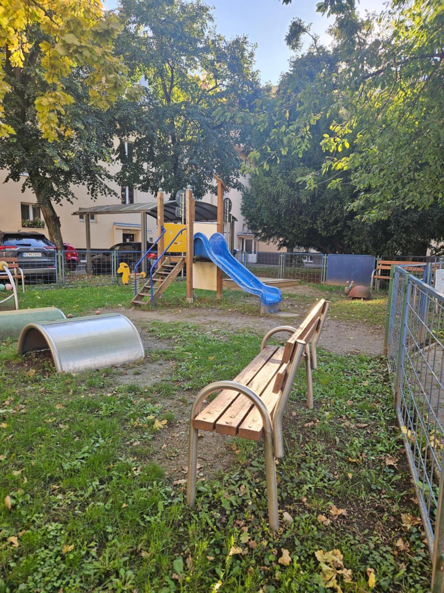 Luxusny Apartman Pri Nemocnici Kösice Dış mekan fotoğraf